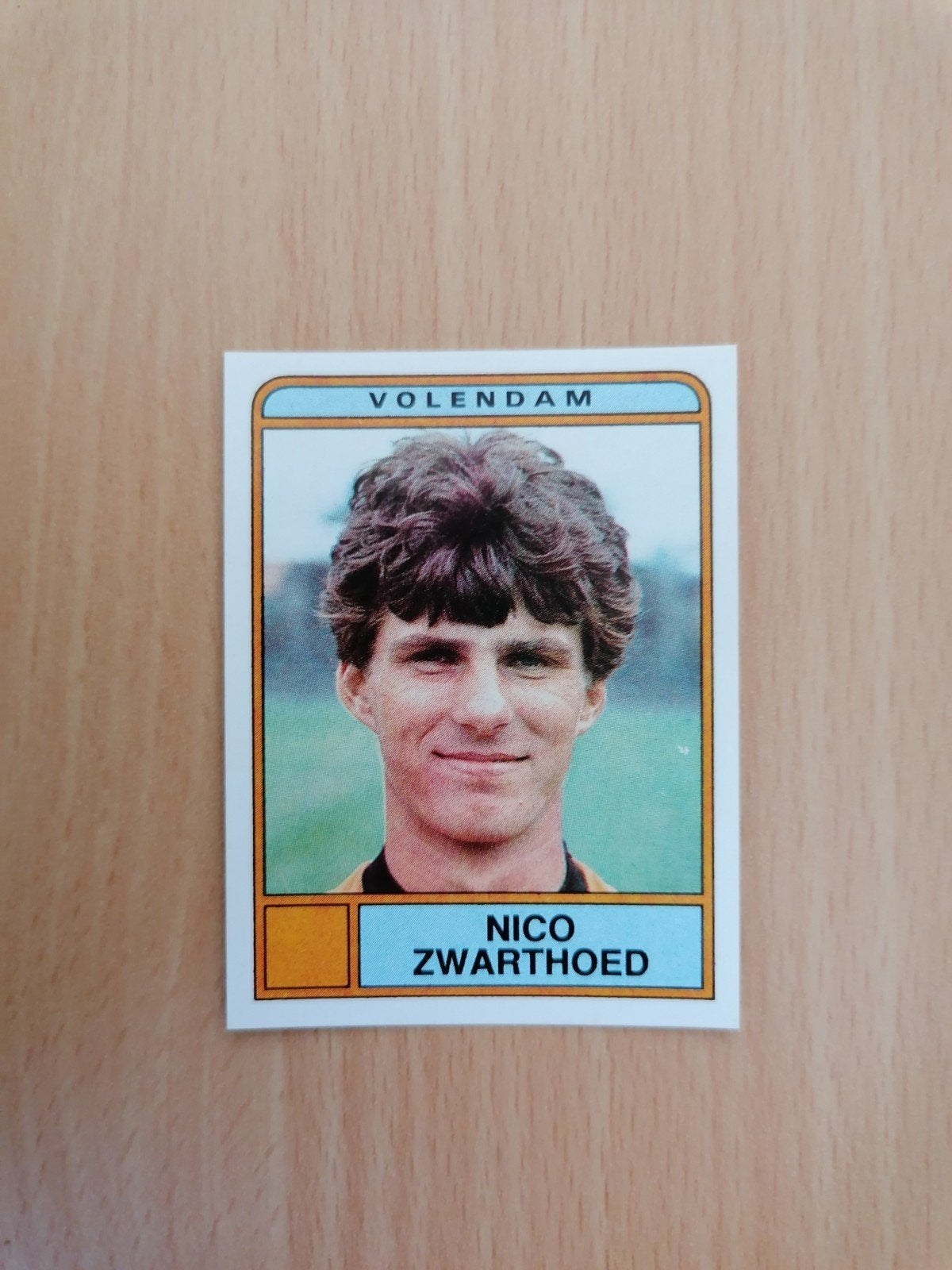 Panini Voetbal 84 #283 Nico Zwarthoed., Verzamelen, Ophalen of Verzenden, Zo goed als nieuw, Ajax, Poster, Plaatje of Sticker