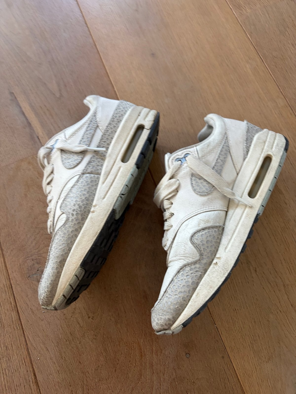 Nike Air Max 1 Safari wit leer maat 39, Ophalen of Verzenden, Gedragen, Wit, Sneakers of Gympen