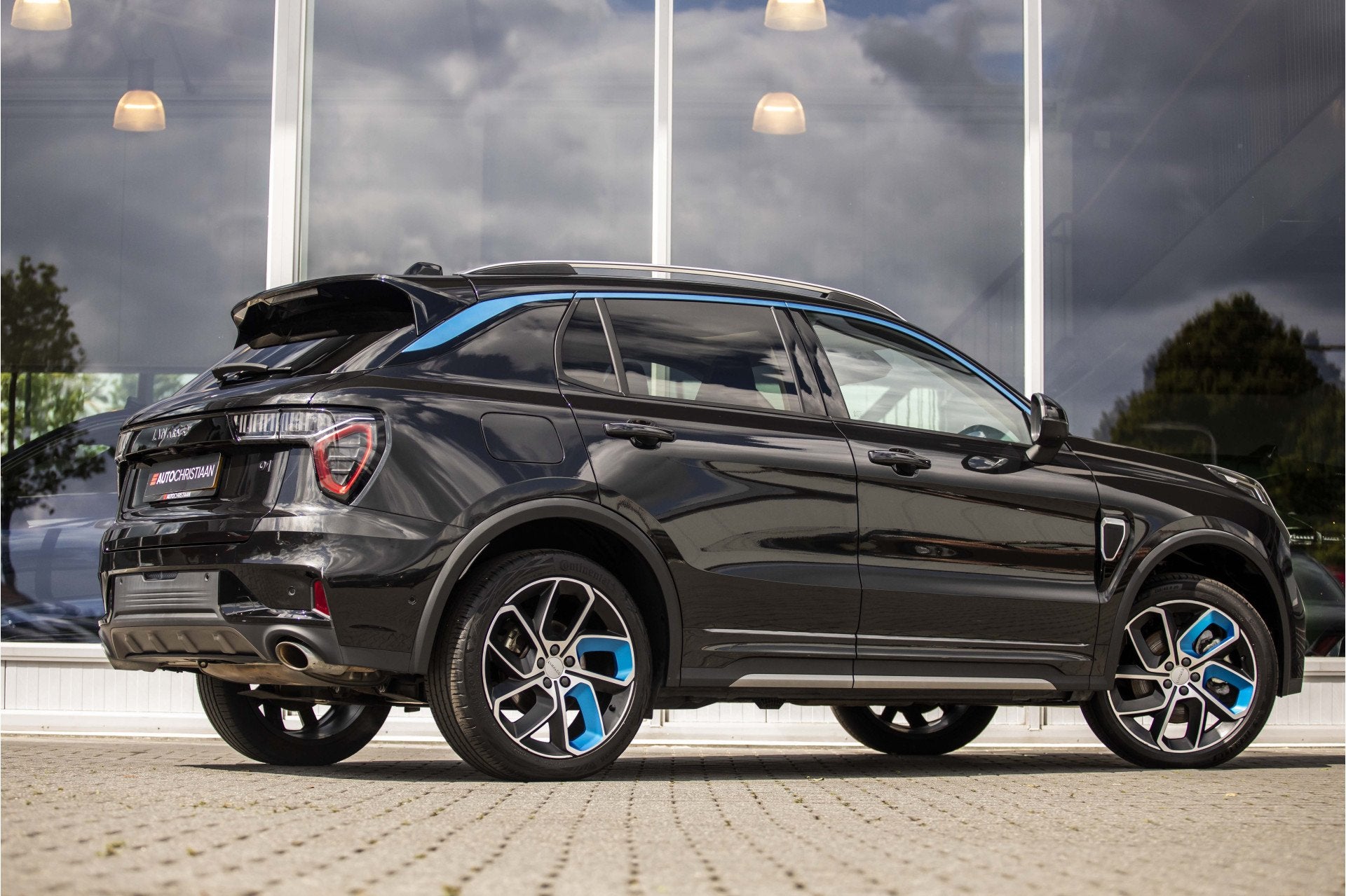 Lynk & Co 01 1.5 | Pano | Trekhaak | Carplay (bj 2022), 12 maanden, Stof, Zwart, Plug-in hybride