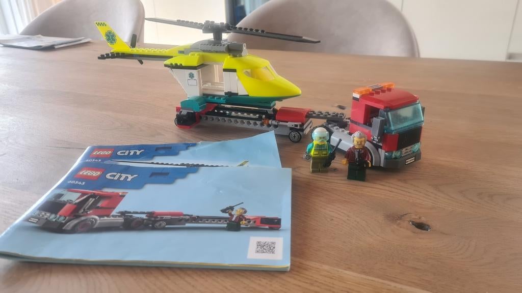 ZGAN Lego City - Reddingshelikopter transport 60343, Ophalen of Verzenden, Zo goed als nieuw, Complete set, Lego