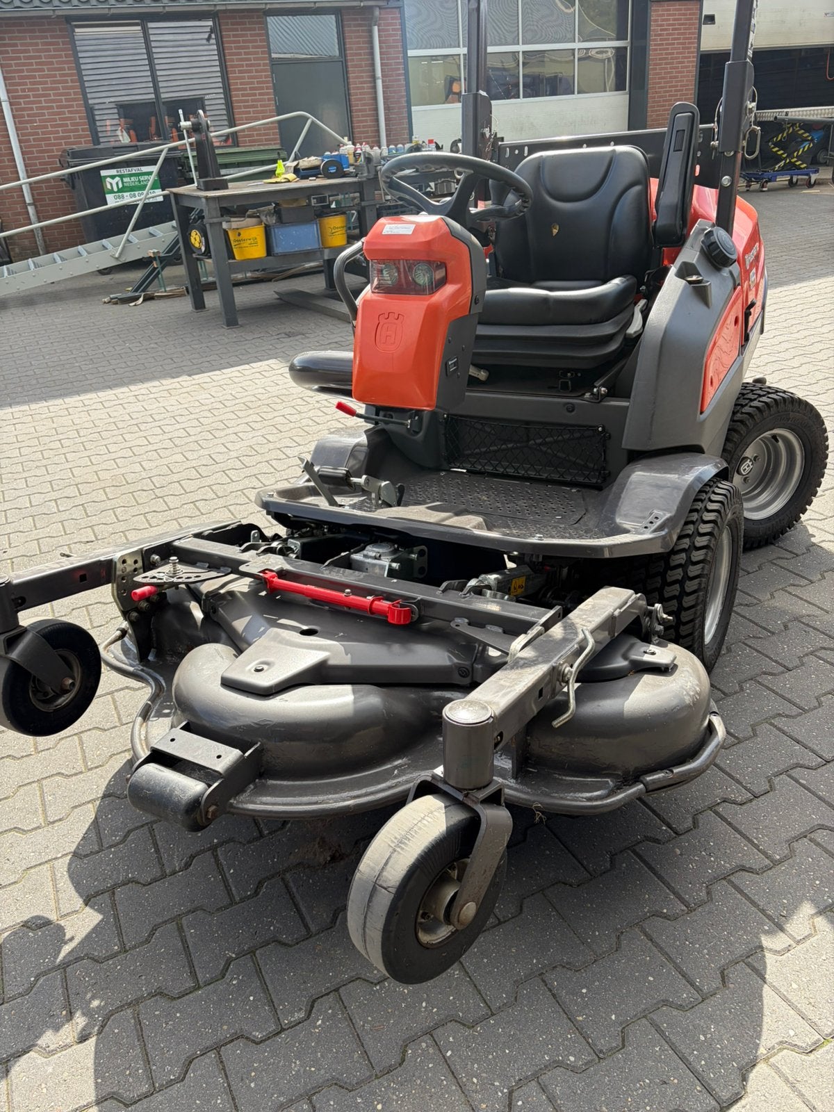 Husqvarna P525D, Ophalen, Zo goed als nieuw, Elektrische starter, 120 cm of meer