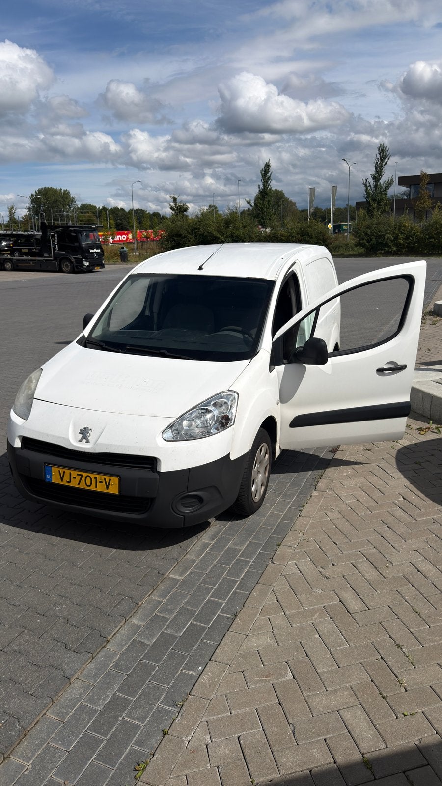 Peugeot Partner 1.6 HDI 55KW - 2014 - NIEUWE APK, Voorwielaandrijving, Stof, 74 pk, 4 cilinders