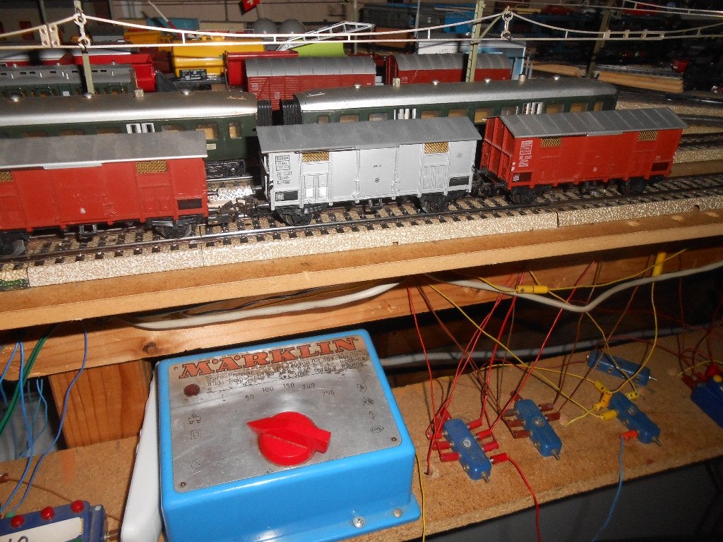 Märklin 4550 3x, Italiaanse koelwagons, 2x bruin en 1x grijs, Wisselstroom, Treinset, Ophalen of Verzenden, Zo goed als nieuw