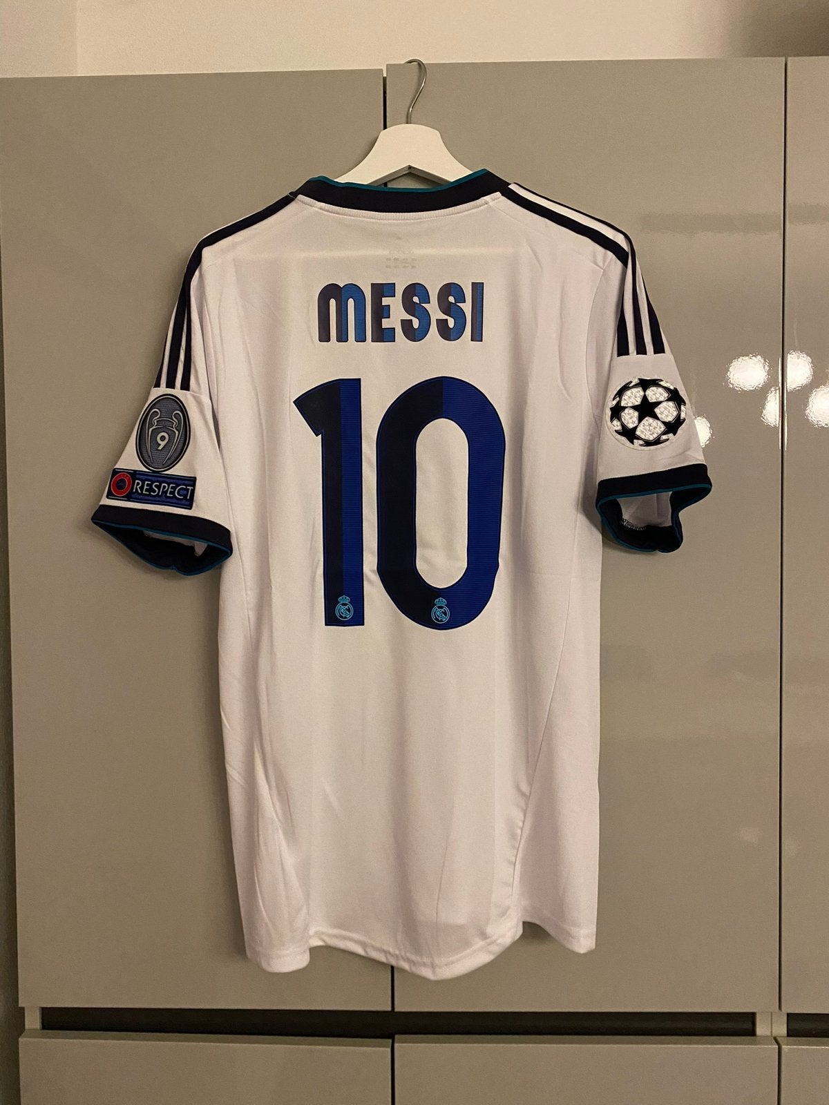 Real Madrid 12/13 M (messi), Ophalen of Verzenden, Zo goed als nieuw, Buitenlandse clubs, Shirt