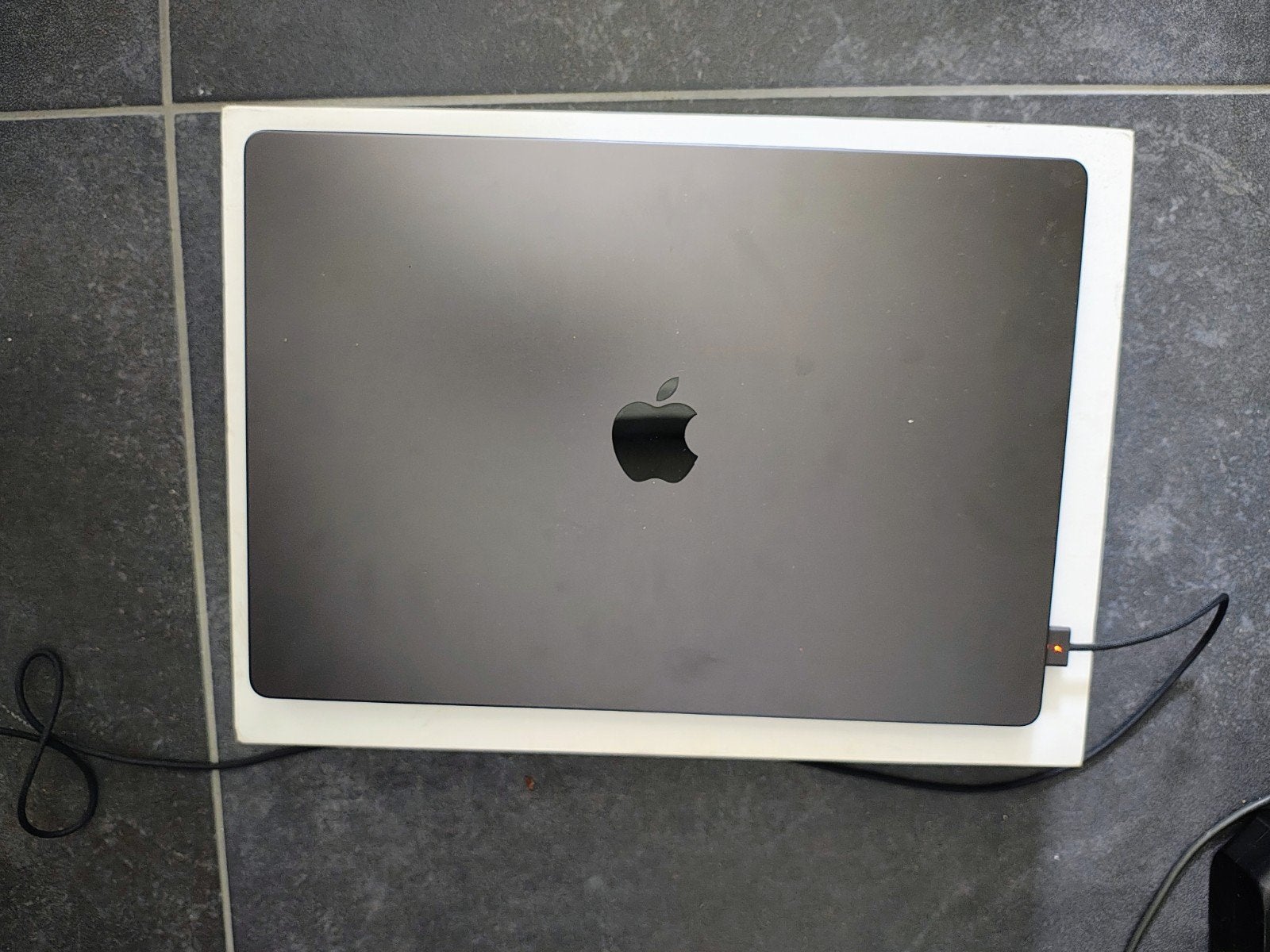 Nieuwe Macbook Pro 16"/M4 pro/24gb/512ssd/Garantie/Cycli 5, MacBook Pro, Qwerty, 512 GB, Nieuw