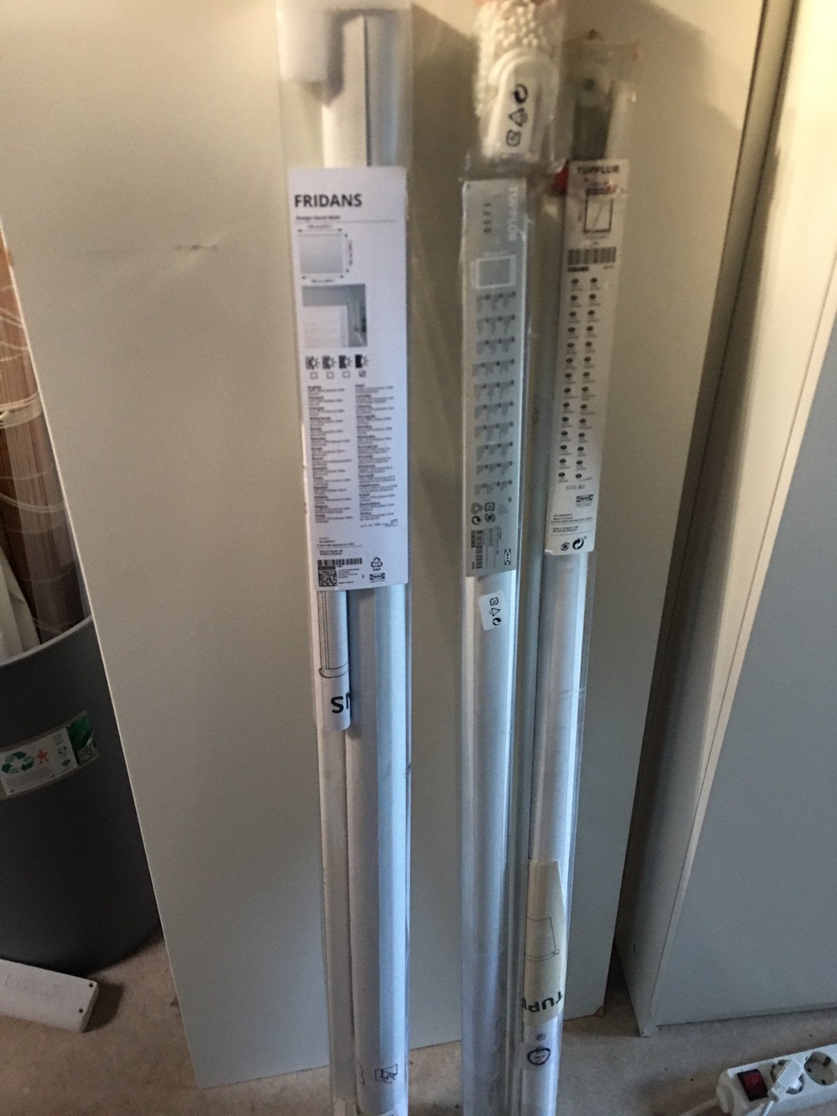 ikea - zonsverduisterende gordijnen 3 stuks nieuw, IKEA, Ophalen, Nieuw, Wit