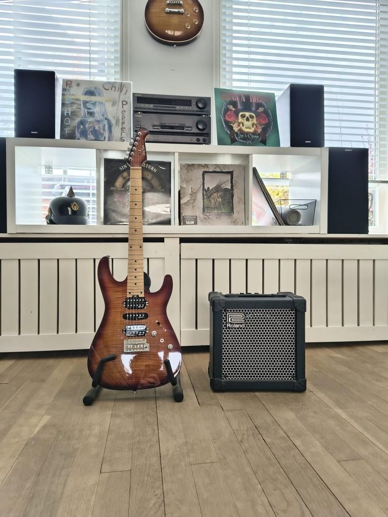 gitaar + versterker, Ophalen, Zo goed als nieuw, Gitaar, Minder dan 50 watt