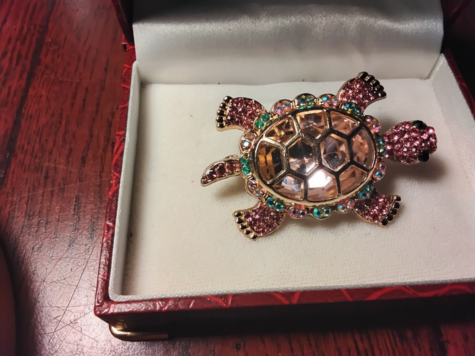 Mooie strass schildpad, Ophalen of Verzenden, Zo goed als nieuw, Goud, Overige materialen