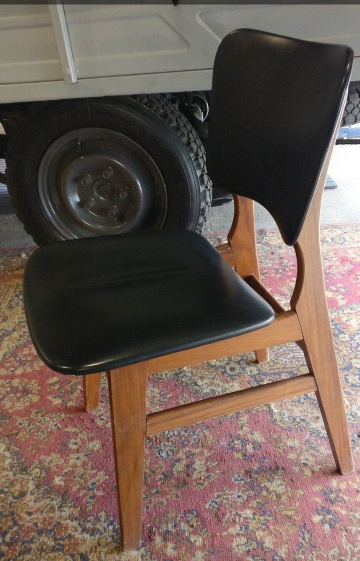 Teak stoel jaren 50, Ophalen