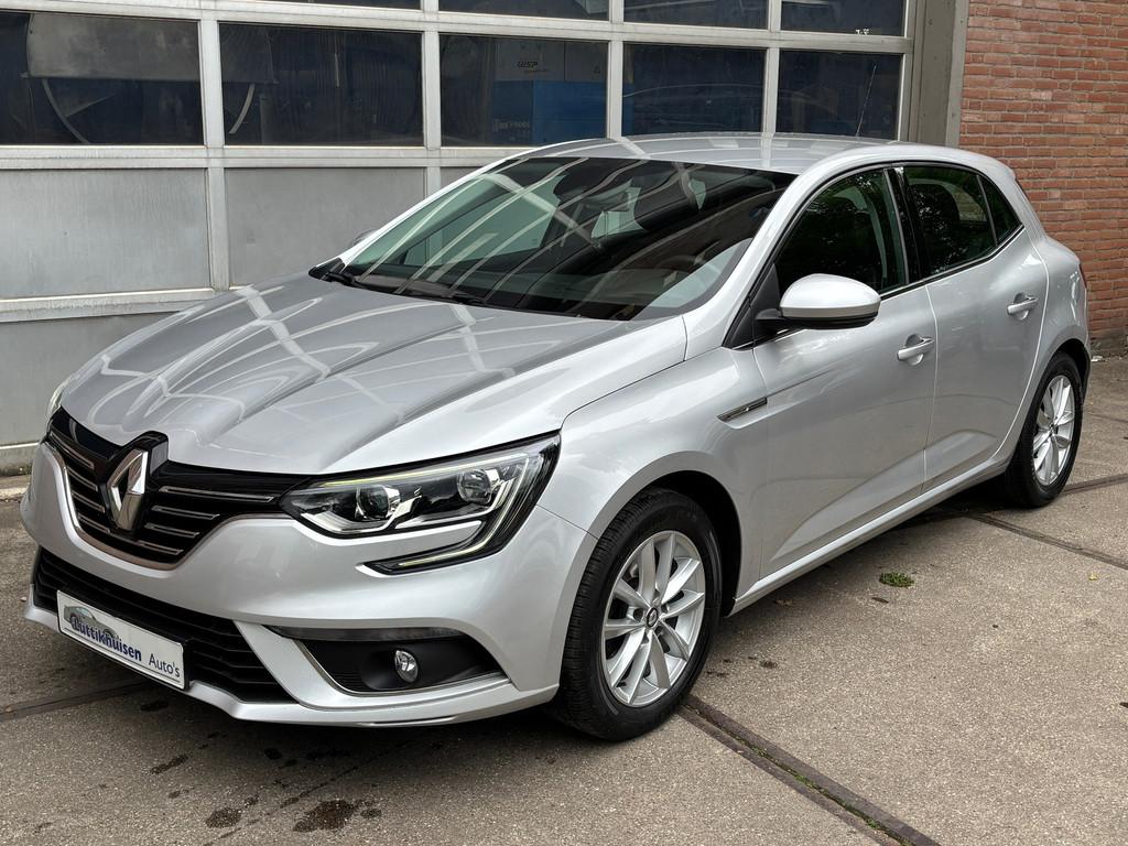 Renault Mégane 1.2 TCe Life,NAVI,CRUISE,CLIMAT,TREKHAAK, Voorwielaandrijving, 101 pk, Gebruikt, Zwart