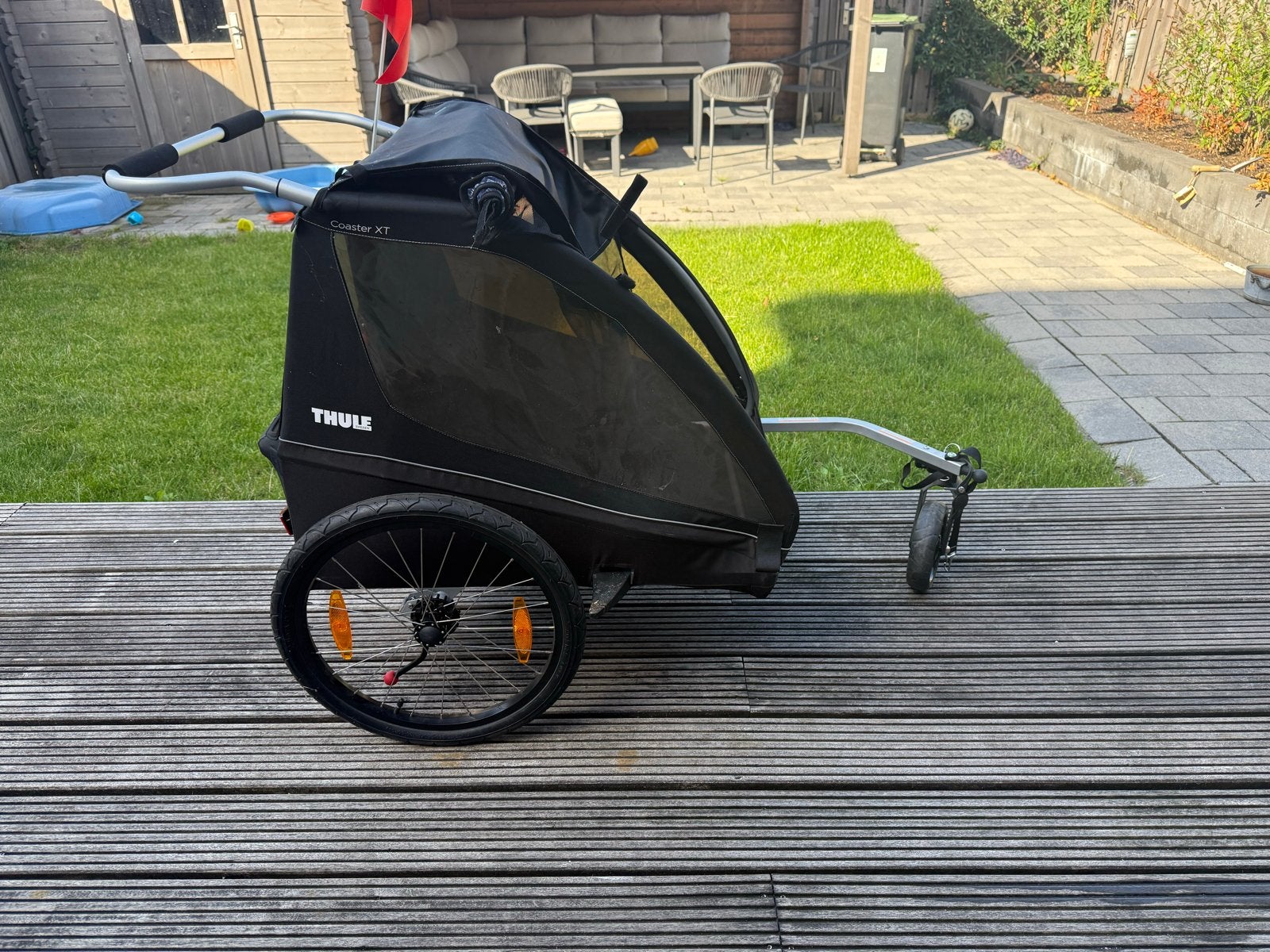 Thule Coaster XT Fietskar - Kinderkar met wandelset, Fietsen en Brommers, Fietsaccessoires | Aanhangers en Karren, Ophalen, Gebruikt