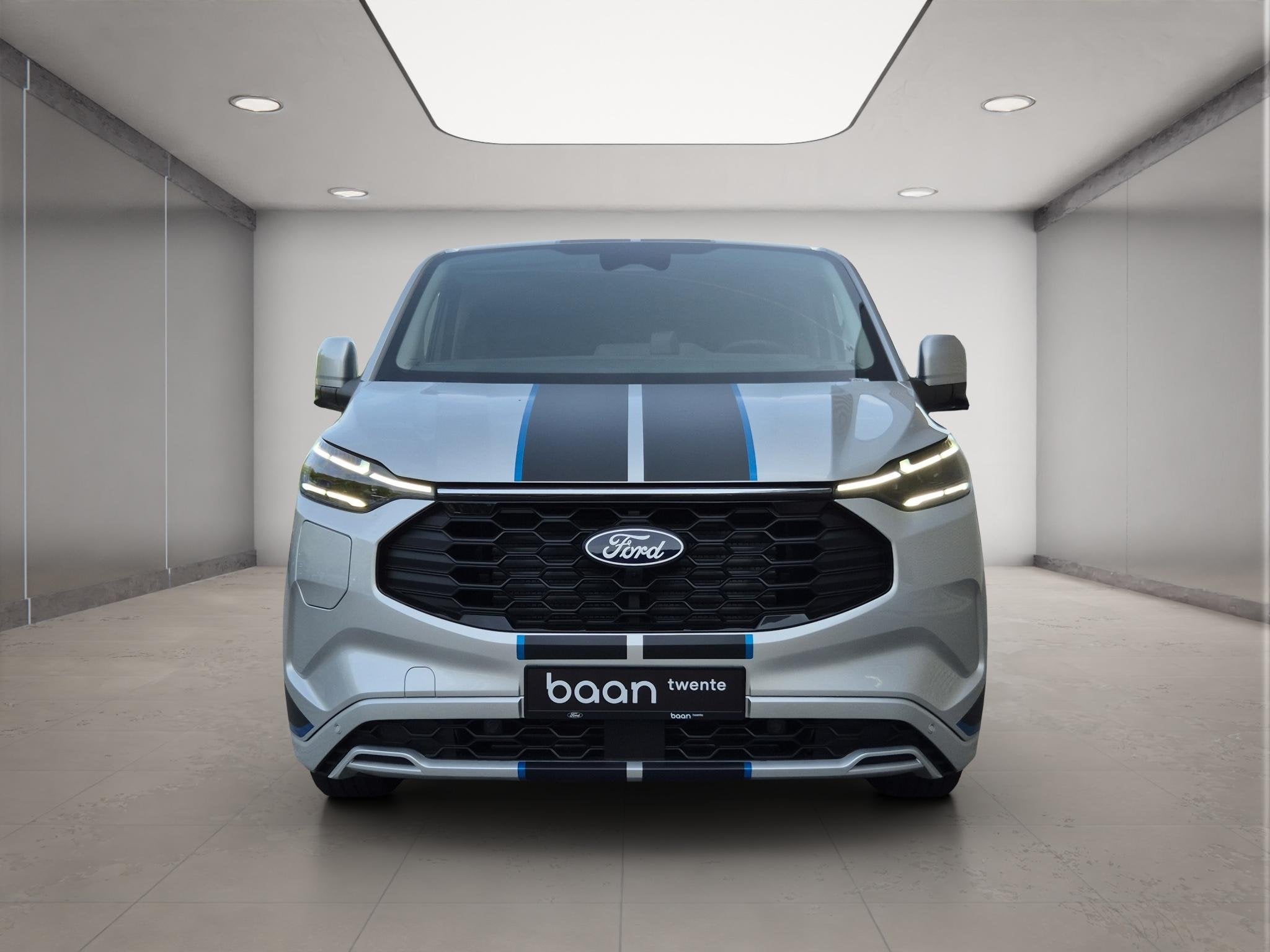Ford Transit Custom 320 2.5 PHEV L2H1 Sport Dubbel Cabine |, 12 maanden, Zwart, Bedrijf, Nieuw