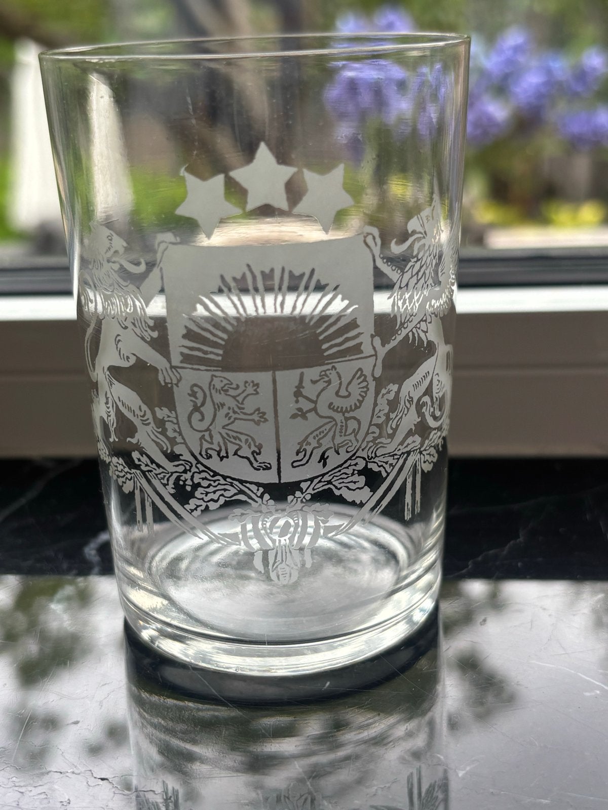 4 vintage glazen met wapen van republiek Letland, Antiek en Kunst, Ophalen of Verzenden