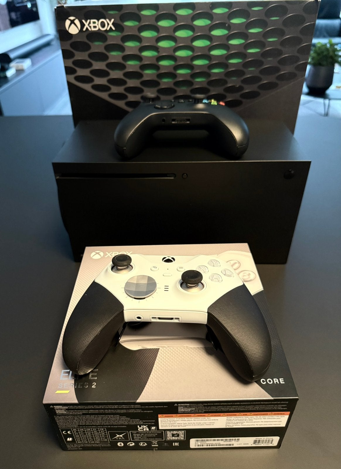 Xbox Series X 1TB + Elite Series 2