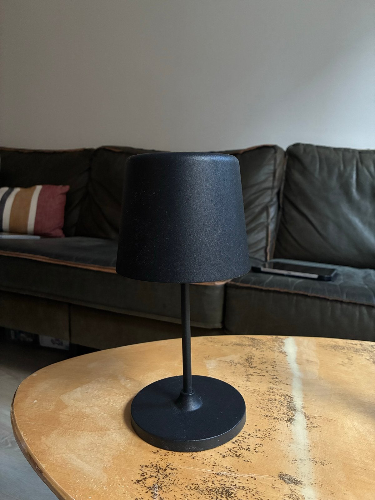 Brilliant LED Tafellamp Zwart - Draadloos en Oplaadbaar, Huis en Inrichting, Ophalen, Zwart, Draadloos, Metaal