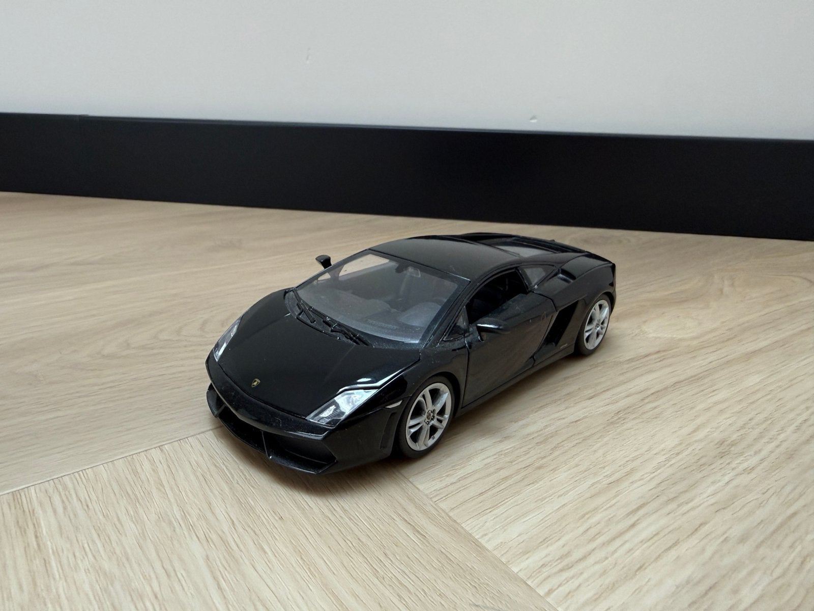 Welly Lamborghini Gallardo zwart 1:24, Ophalen of Verzenden, Zo goed als nieuw, Welly