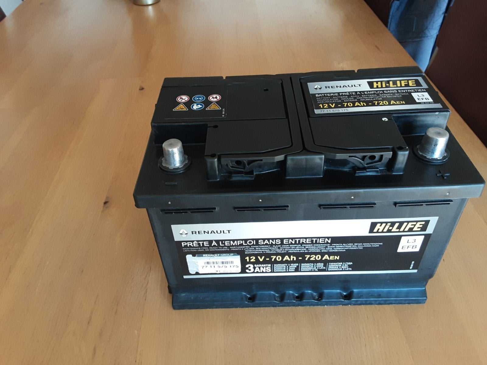 Renault Hi-Life 12V - 70Ah Start/Stop Accu (2 jaar oud), Auto-onderdelen, Gebruikt, Renault