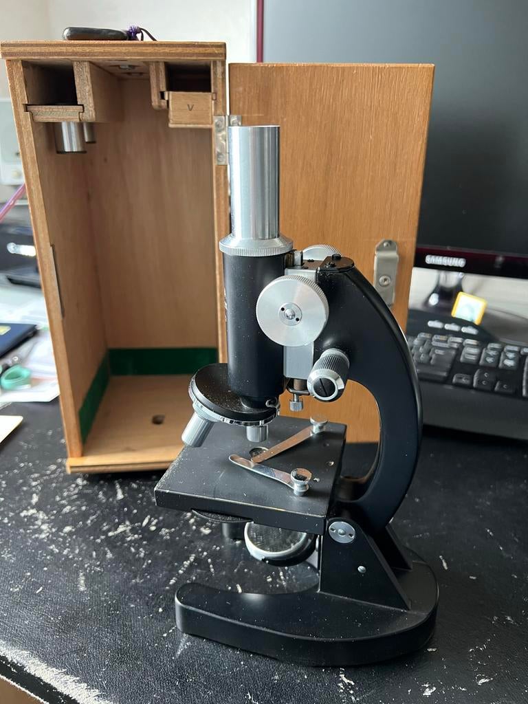 Emcea Microscoop - Klassiek model, Audio, Tv en Foto, Optische apparatuur | Microscopen, Ophalen of Verzenden, Gebruikt, 400x tot 1000x