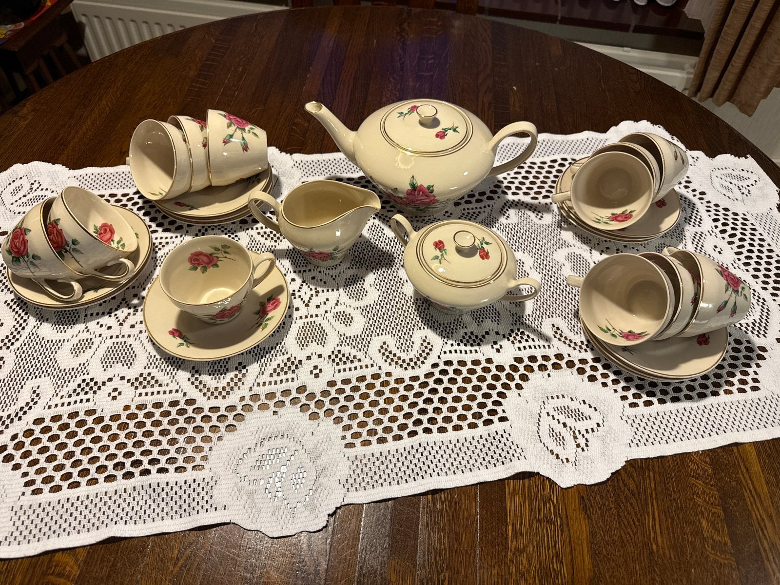 Vintage theeservies met rozenmotief 12 persoons - 36-delig, Ophalen