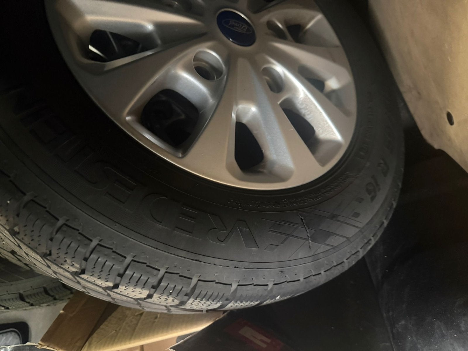 Winterbanden met velgen - Ford (16 inch), Ophalen, Gebruikt, 16 inch, Banden en Velgen