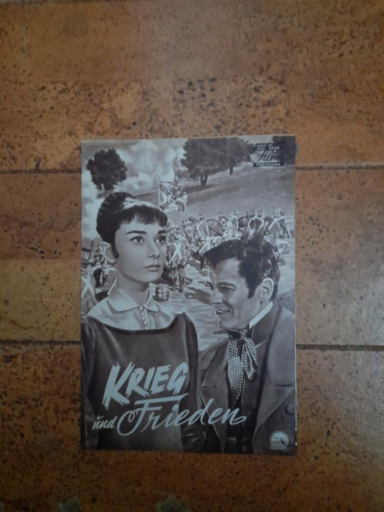 War and Peace Filmprogramma Audrey Hepburn, Ophalen of Verzenden, Zo goed als nieuw