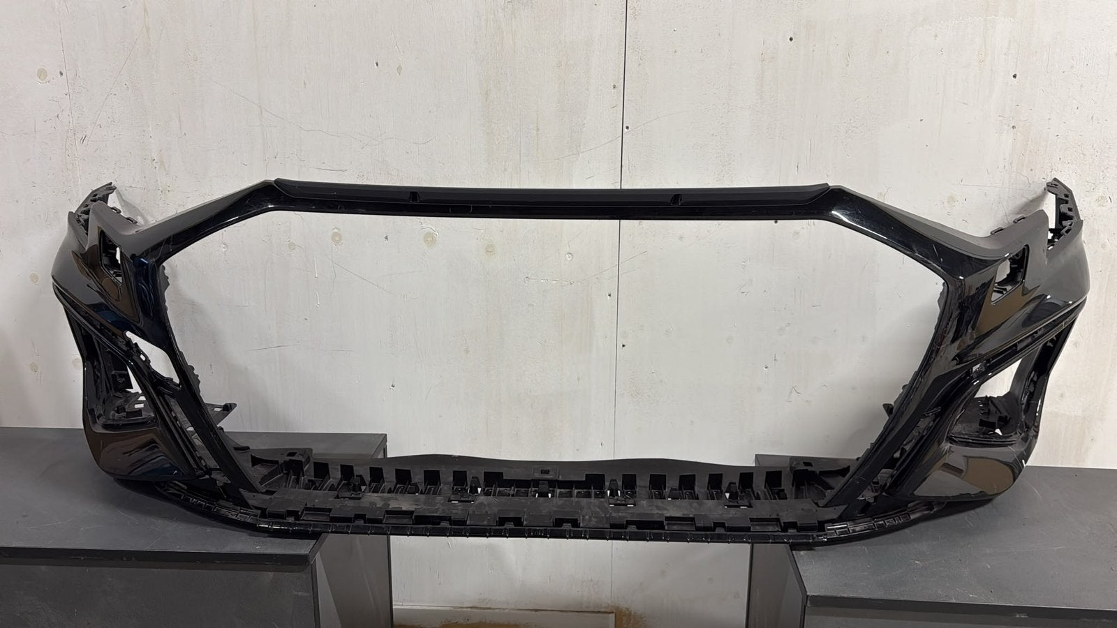 Originele voorbumper Audi A3 / S3 8Y S-Line 2020-2024, Ophalen, Voor, Audi, Bumper