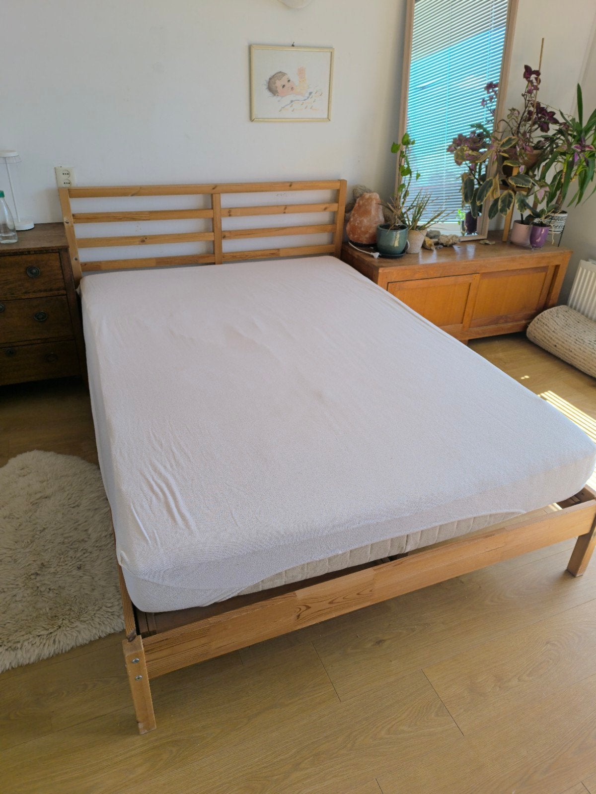 Ikea Tarva bedframe 140x200 cm met lattenbodem, Huis en Inrichting, Ophalen, Gebruikt, Bruin, Tweepersoons