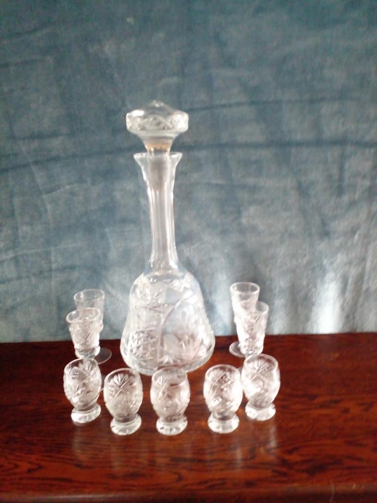 Kristallen karaf met 9 bijpassende glaasjes, Antiek en Kunst, Antiek | Glas en Kristal, Ophalen