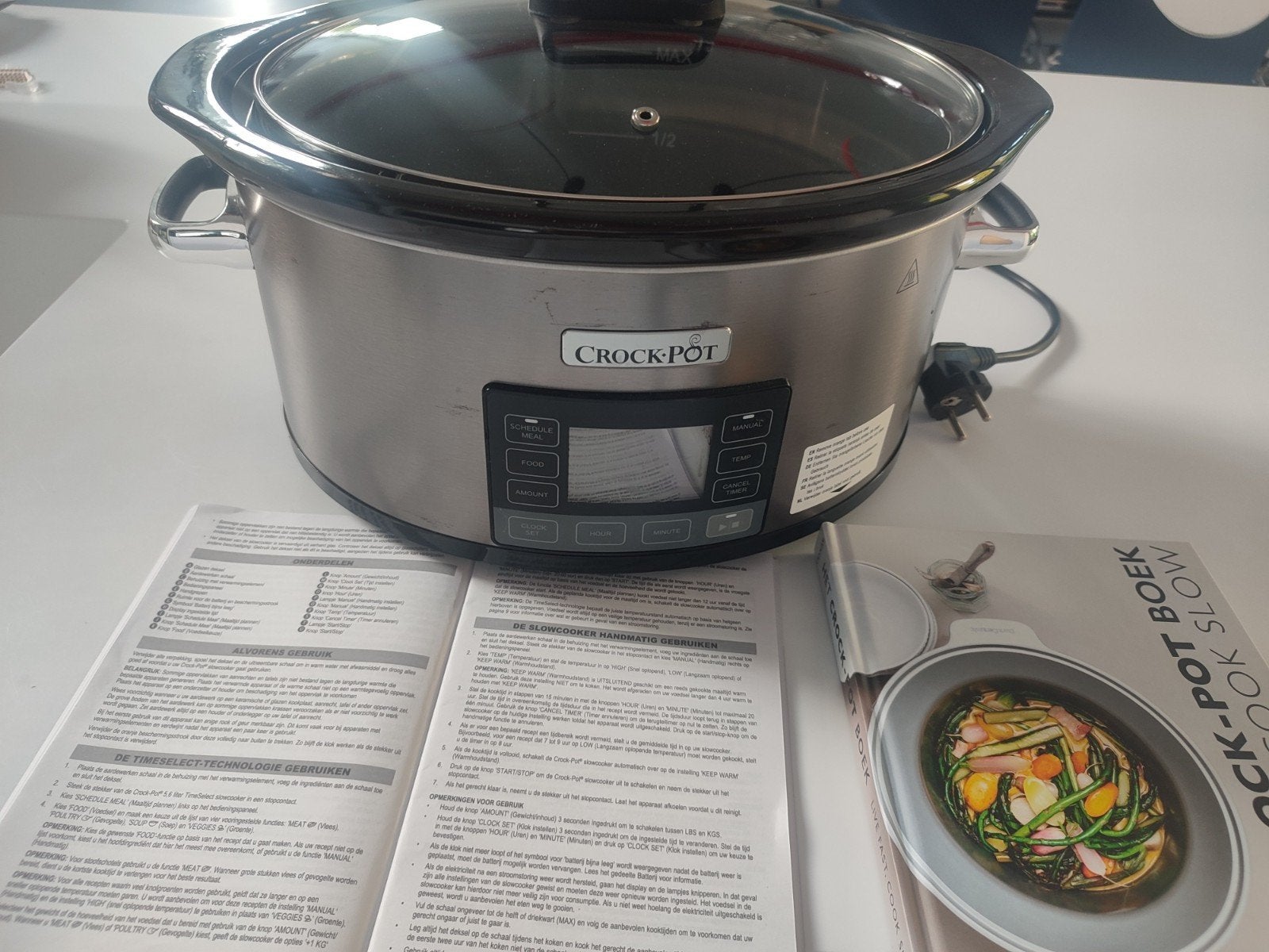 Crock-Pot 5.6L TimeSelect Digitale Slowcooker + Kookboek, Ophalen, Zo goed als nieuw