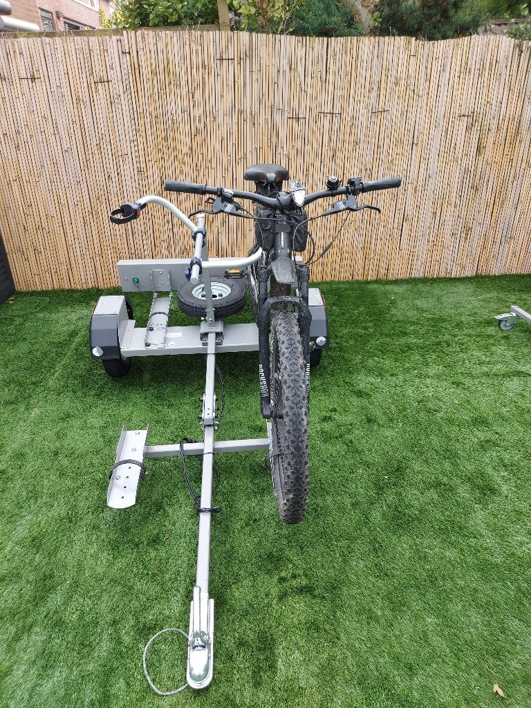 Fietstrailer 2 E-bikes € 700,-, Ophalen, Gebruikt, Overige merken