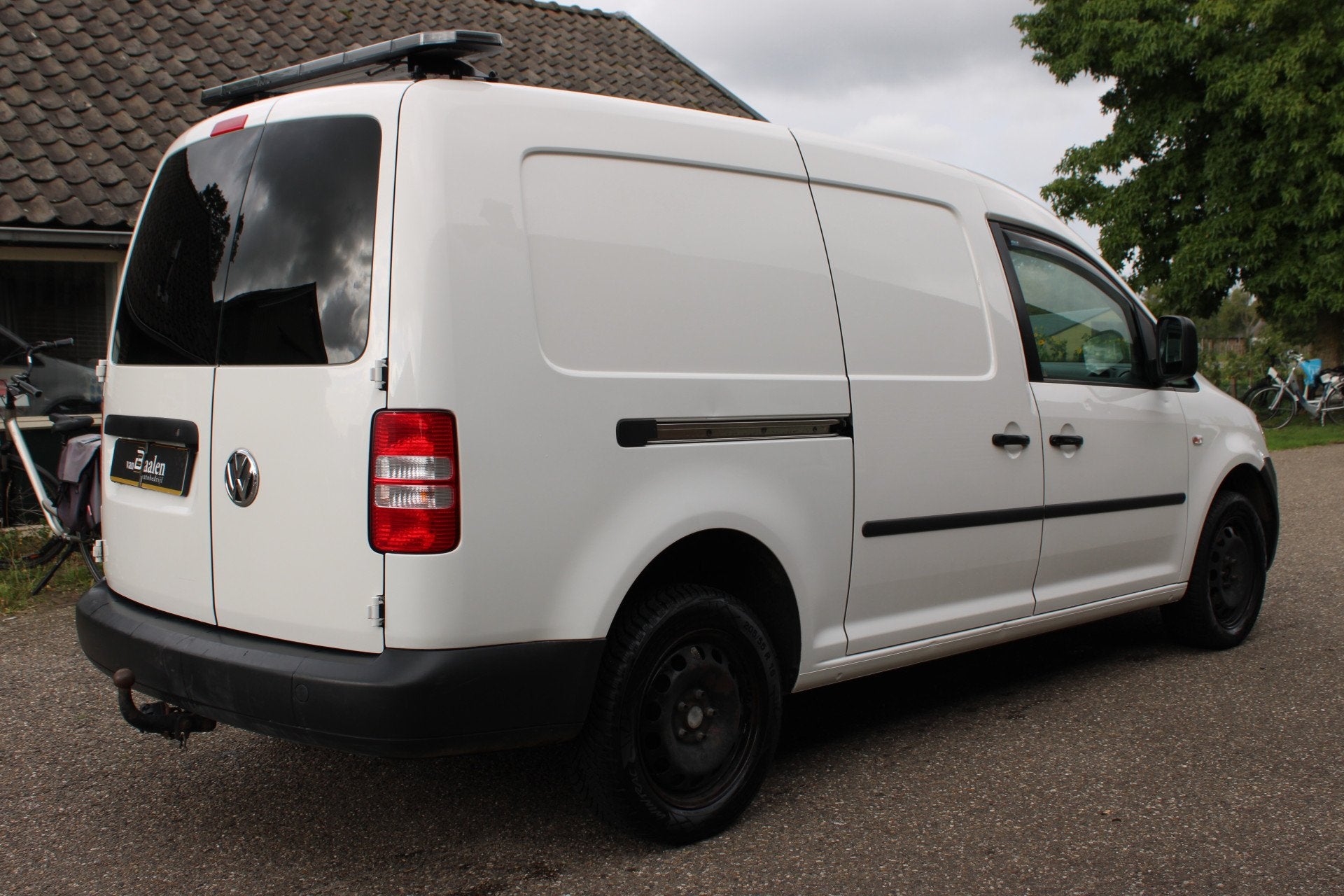 Volkswagen Caddy 1.6 TDI Maxi 2X SCHUIFDEUR DEALER ONDERHOUD, Auto's, Voorwielaandrijving, Stof, Gebruikt, Zwart