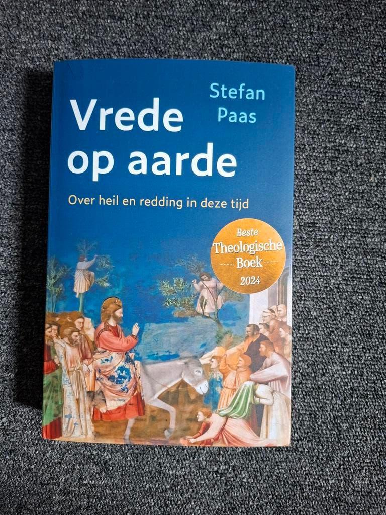 Stefan Paas - Vrede op aarde, Stefan Paas, Christendom | Katholiek, Ophalen of Verzenden, Zo goed als nieuw