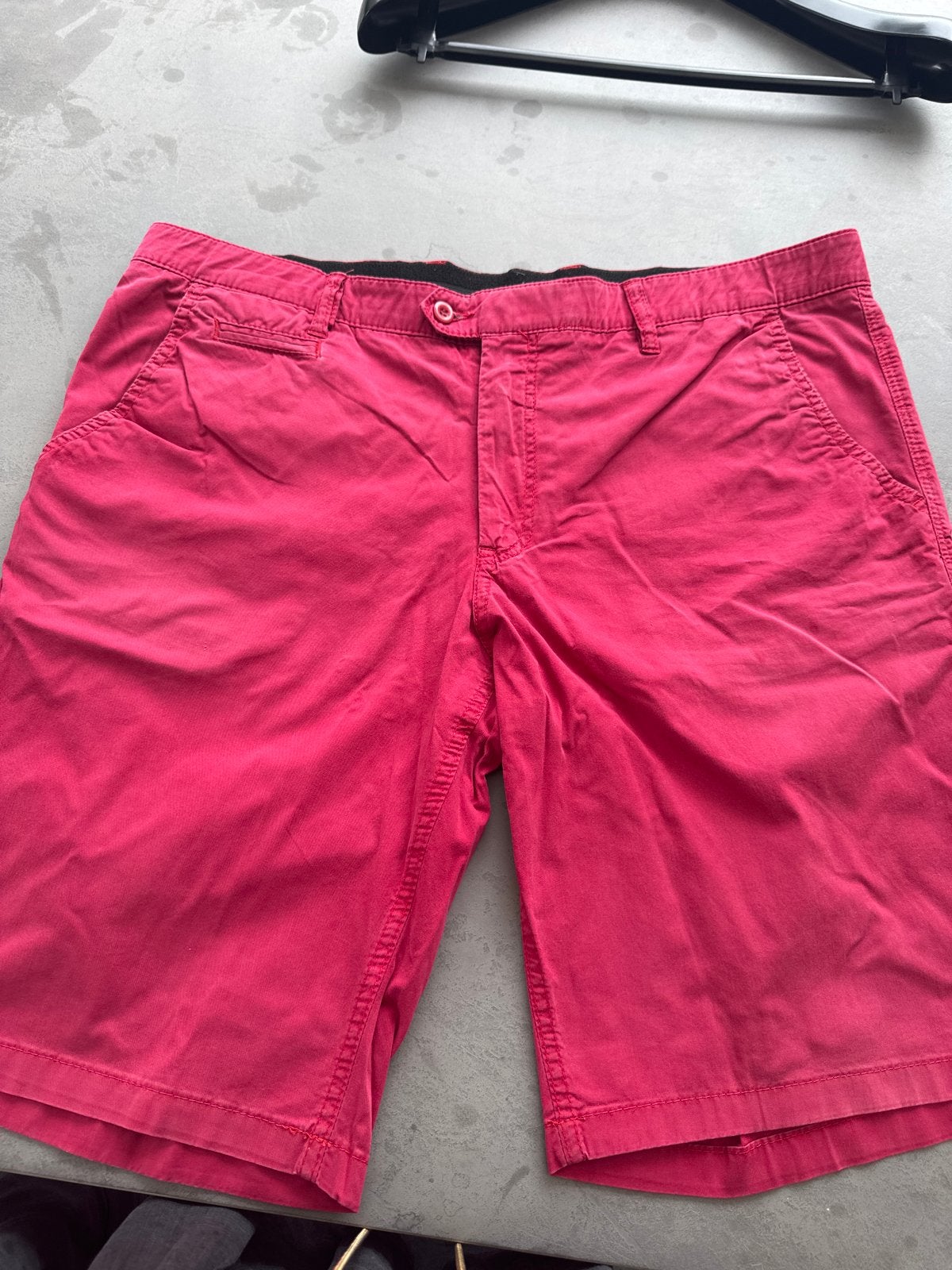 Rode korte broek maat 56, Ophalen of Verzenden, Gedragen, Maat 56/58 (XL), Rood