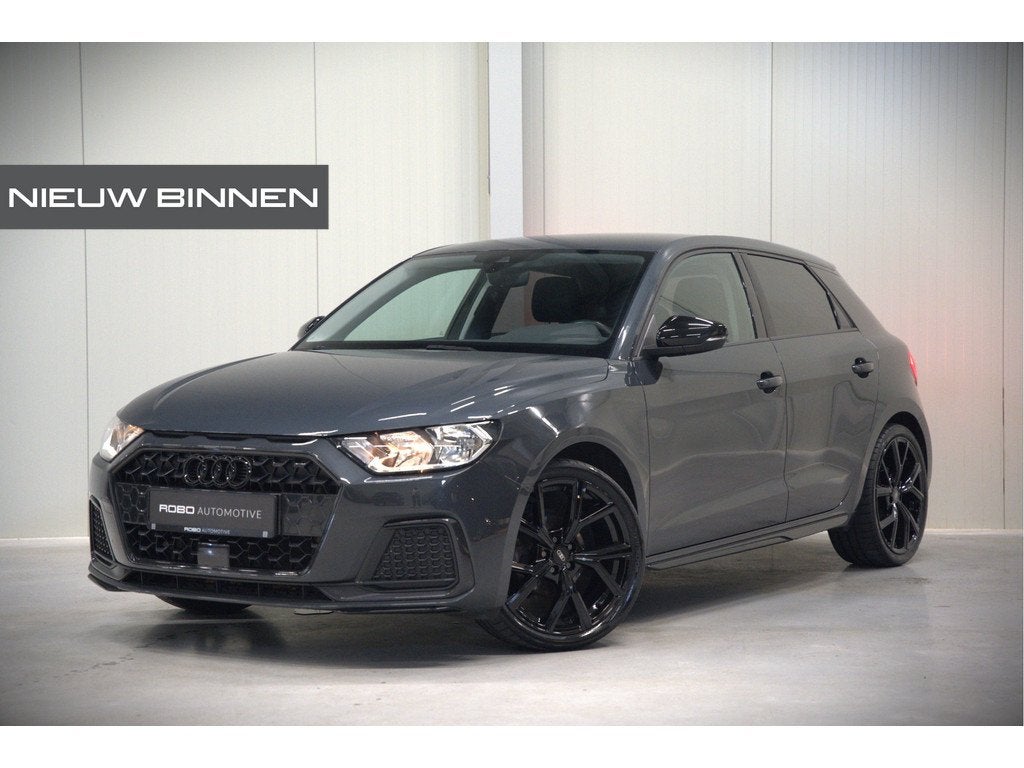Audi A1 Sportback 25 TFSI epic | Apple Carplay | Navigatie |, Stof, 49 €/maand, Origineel Nederlands, 1100 kg