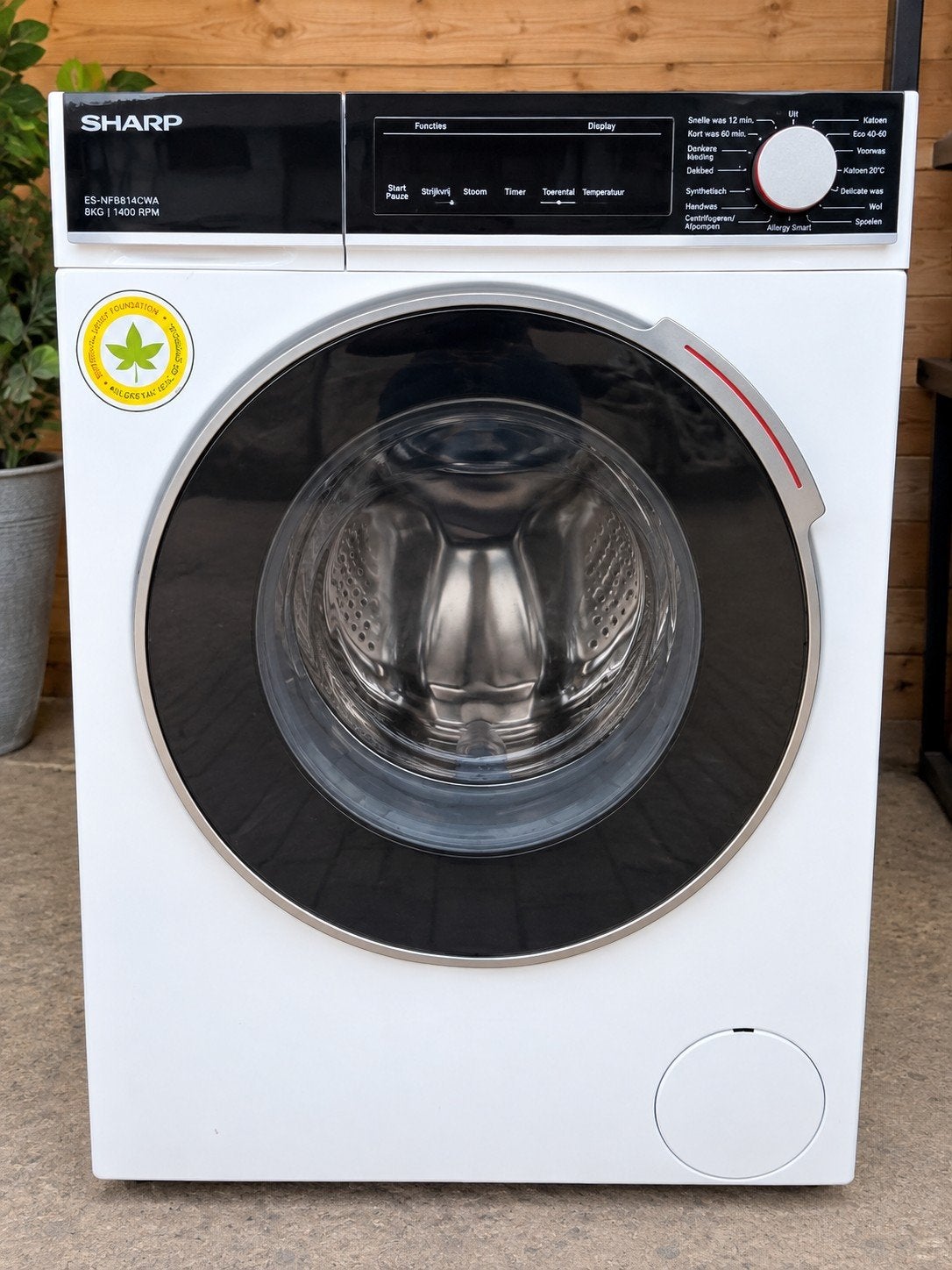 Sharp Wasmachine 8kg, thuisbezorging mogelijk, Ophalen, 1200 tot 1600 toeren, 8 tot 10 kg, Zo goed als nieuw