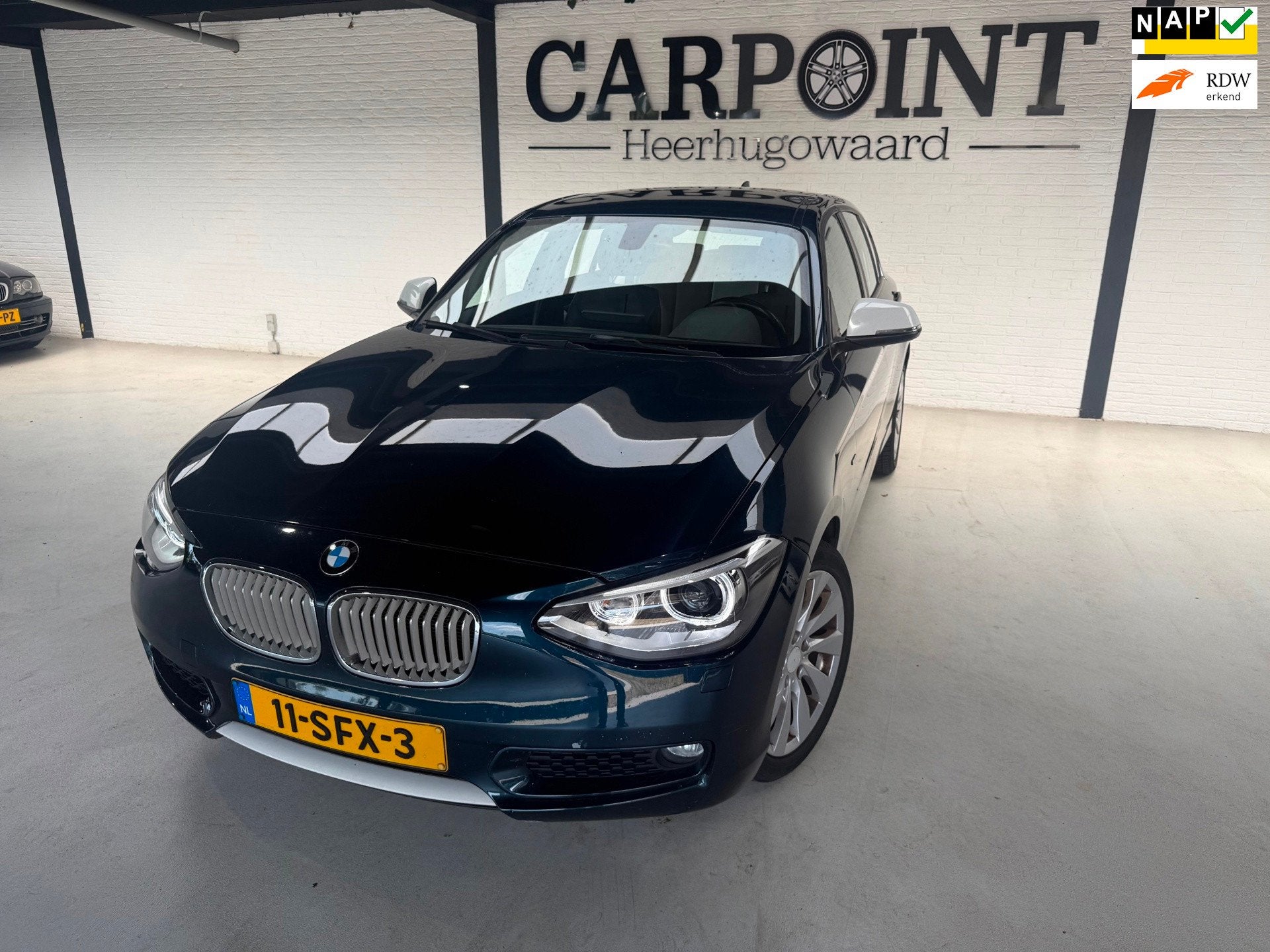 BMW 1-serie 116i Business 2011 Clima Cruise Navi Xenon Orig, Auto's, 1-Serie, Euro 5, Gebruikt, 4 cilinders