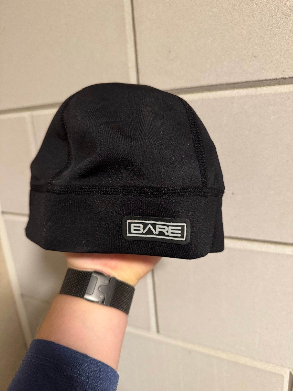 Zwarte BARE muts - One size fits all, Watersport en Boten, Duiken, Ophalen of Verzenden, Zo goed als nieuw, Duikpak