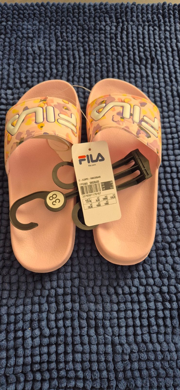 Nieuwe Fila slippers - Maat 38, Slippers, Nieuw, Ophalen of Verzenden, Fila