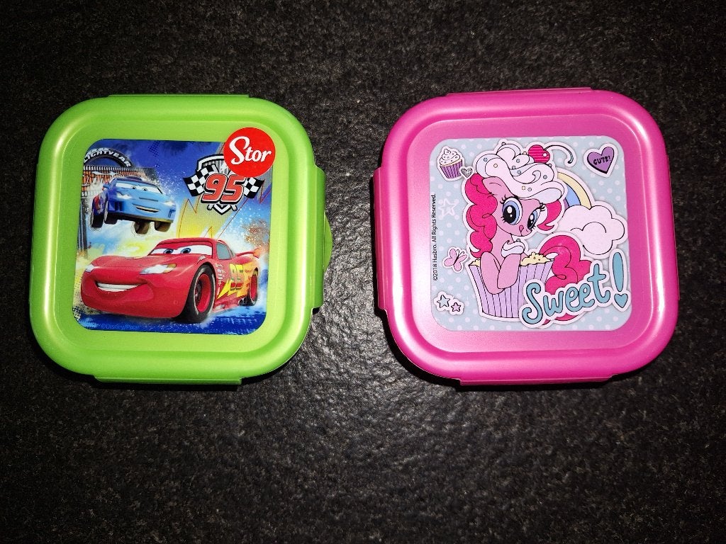 2 ongebruikte bakjes cars en little pony, Ophalen of Verzenden, Nieuw, Gietijzer