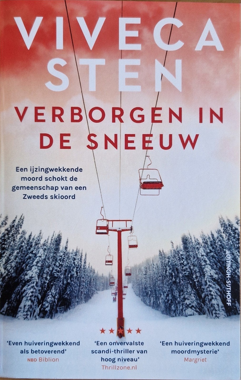 Viveca Sten - Verborgen in de Sneeuw (Scandi-thriller), Boeken, Ophalen of Verzenden, Zo goed als nieuw, Viveca Sten, Scandinavië