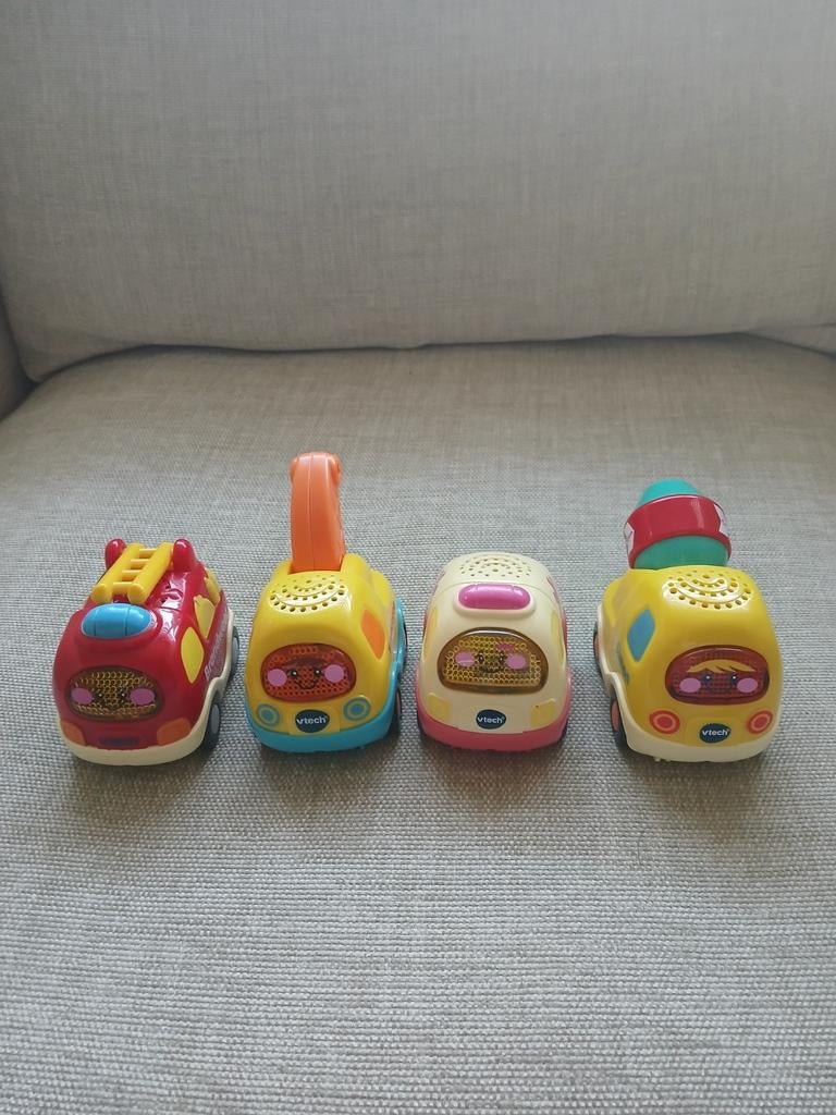 Vtech toet toet auto's 4 stuks, Ophalen of Verzenden, Gebruikt, 2 tot 4 jaar