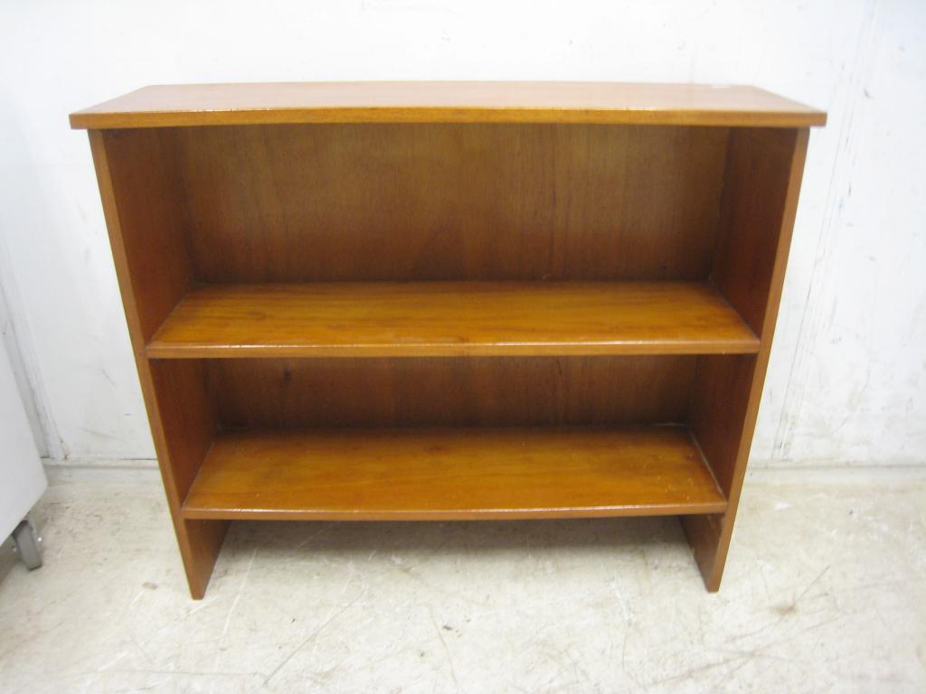 Kleine vintage boekenkastje, Huis en Inrichting, Kasten | Boekenkasten, Niet ingevuld, Gebruikt, Niet ingevuld, Niet ingevuld