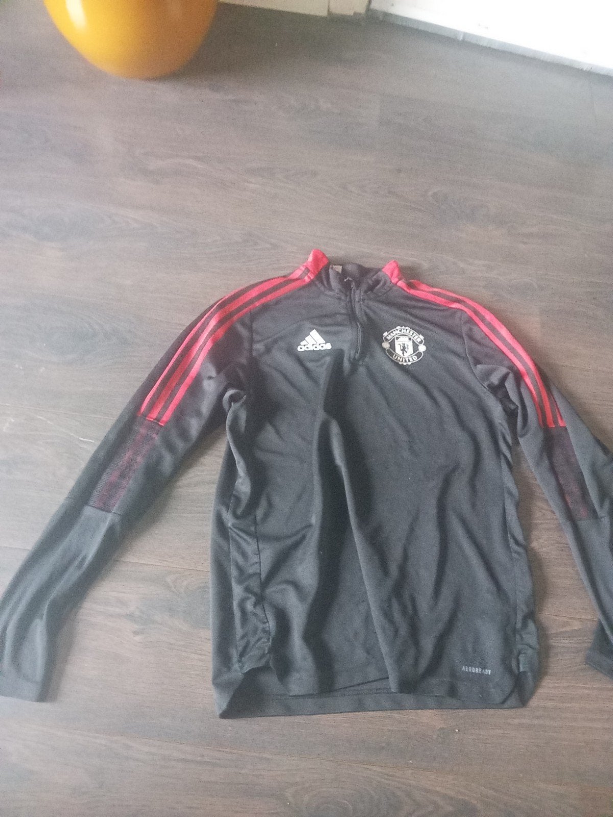 Adidas Manchester United Trainingstrui Zwart/Rood, Kleding | Heren, Zwart, Zo goed als nieuw, Adidas, Voetbal