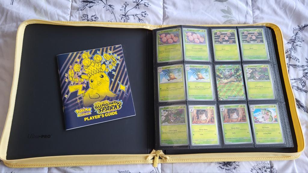 Pokémon Surging Sparks Masterset - Compleet Album, Ophalen of Verzenden, Nieuw, Meerdere kaarten, Foil