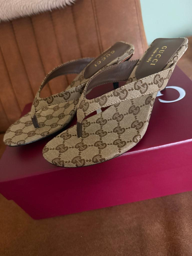 Gucci shoes, Kleding | Dames, Schoenen, Ophalen of Verzenden, Nieuw, Zwart, Sneakers of Gympen