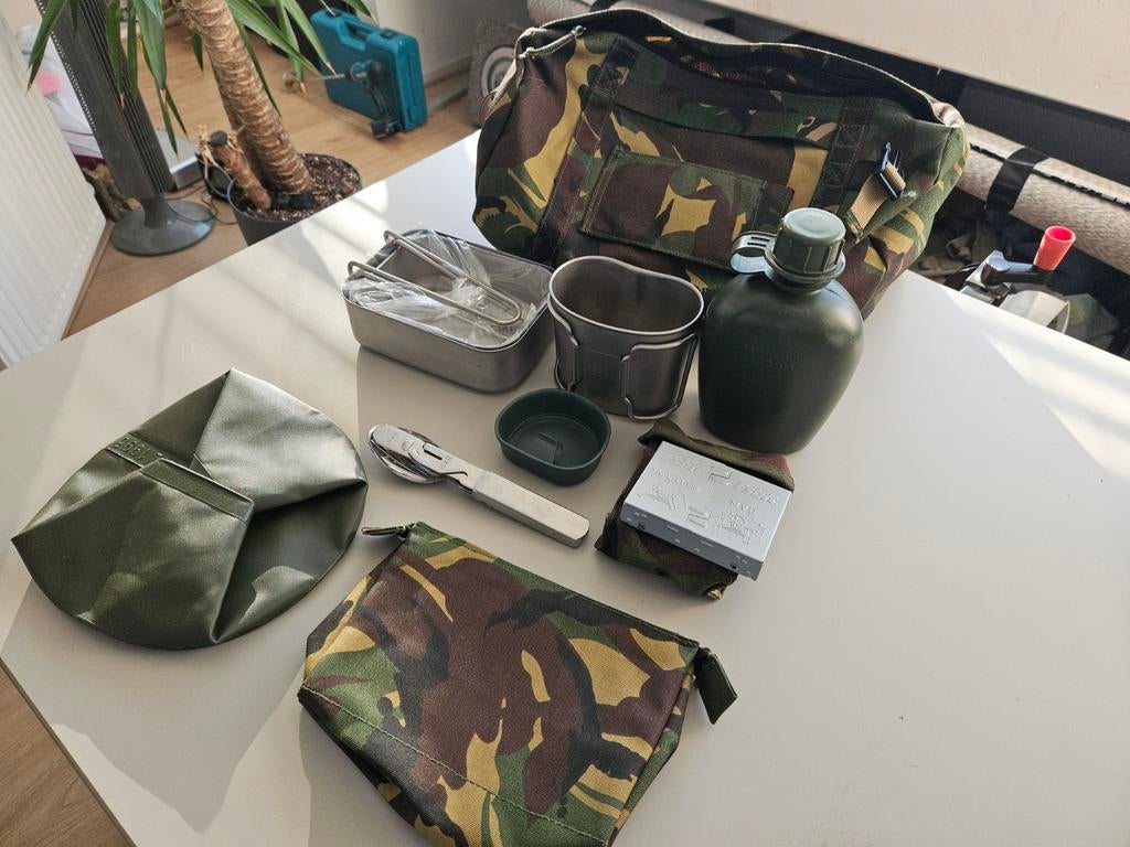 Defensie eetgerei en toebehoren, Verzamelen, Militaria | Algemeen, Ophalen of Verzenden, Landmacht, Nederland