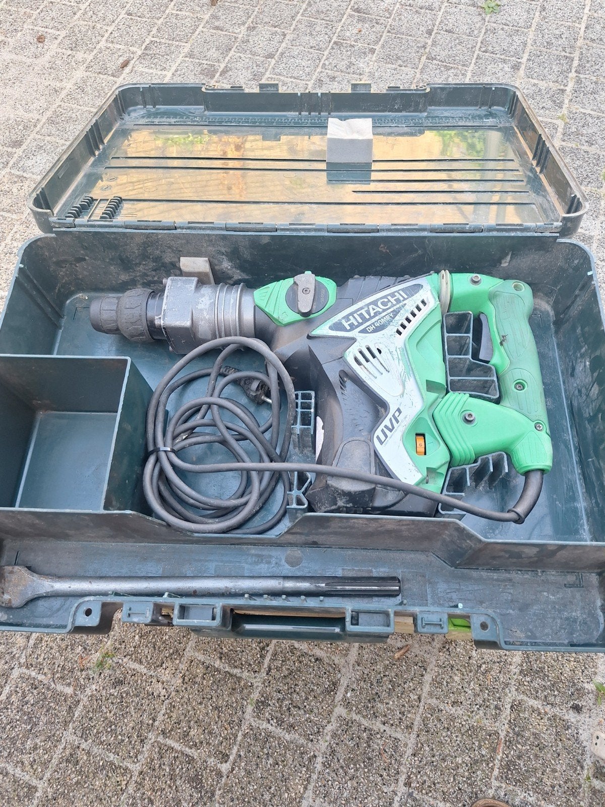 hitachi koki hamer, Ophalen, 1200 watt of meer, Cirkelzaag, 70 mm of meer