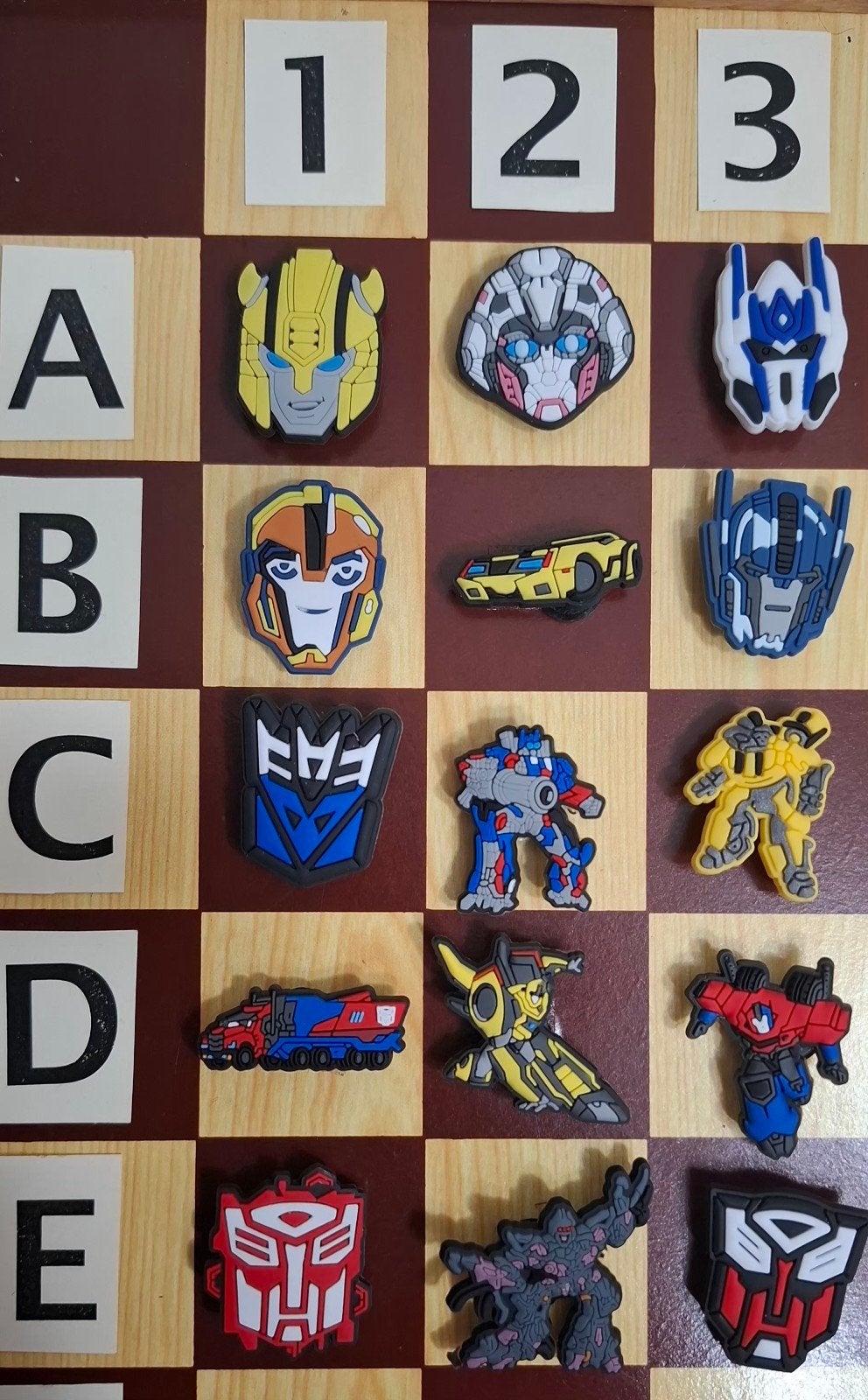 L: Transformers Schoenbedels Pins voor de Crocs, Verzamelen, Overige generaties, Ophalen of Verzenden, Nieuw