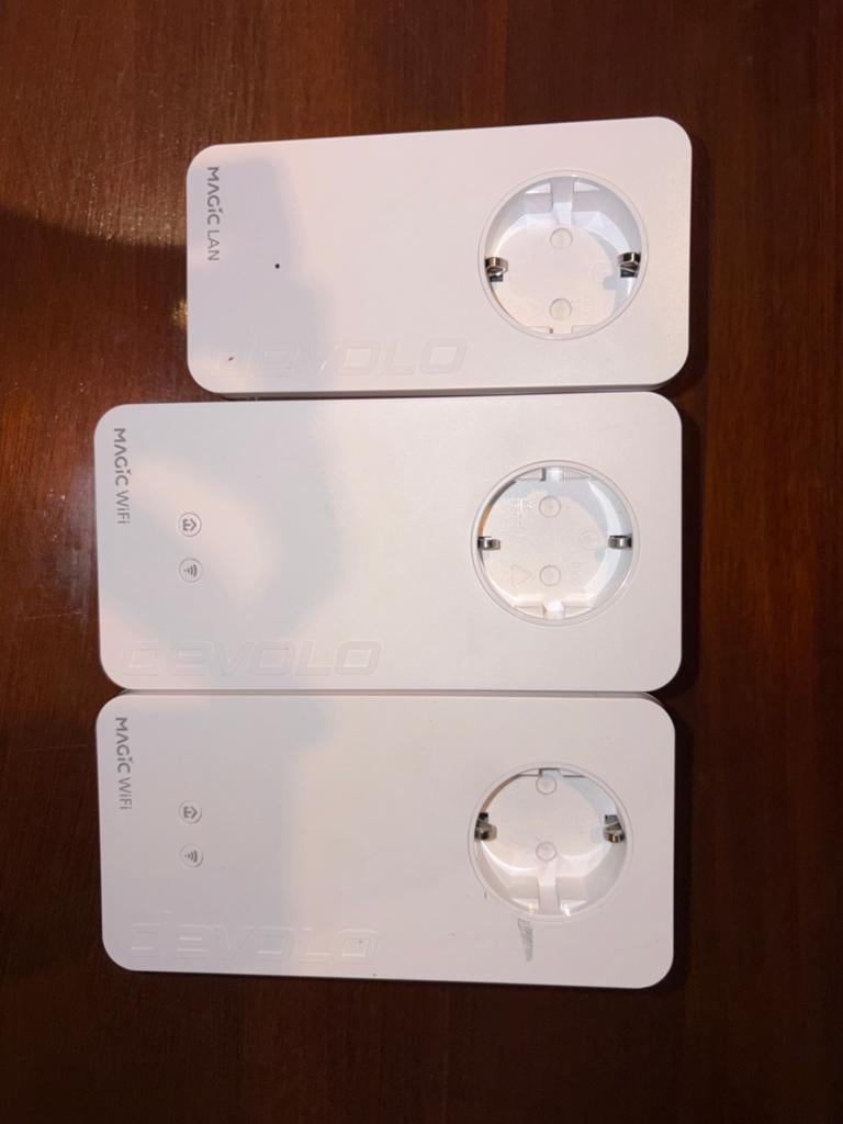 Devolo magic wifi versterker powerline, Computers en Software, WiFi-versterkers, Ophalen of Verzenden, Gebruikt