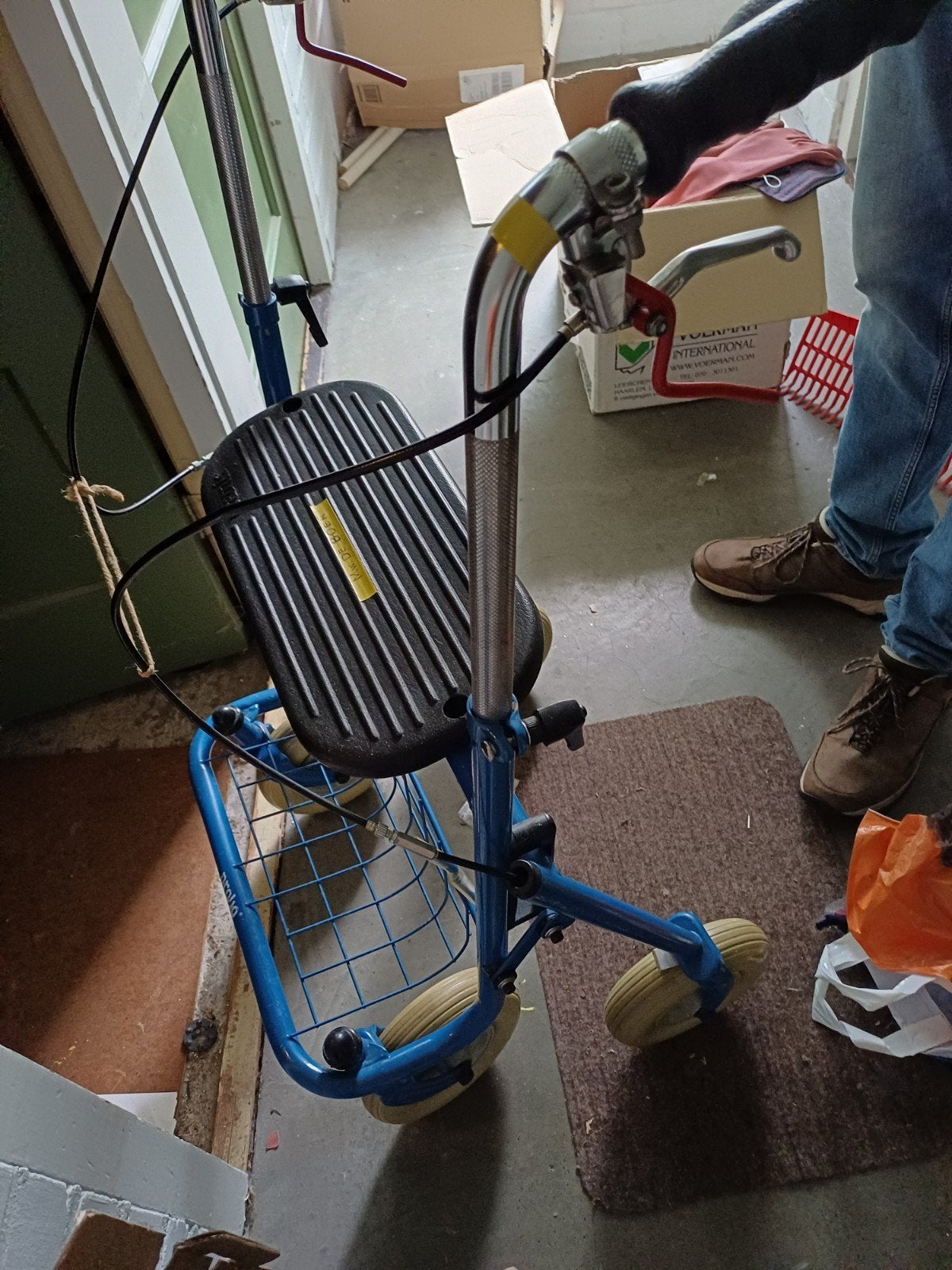 rollator, helaas niet meer nodig, Ophalen